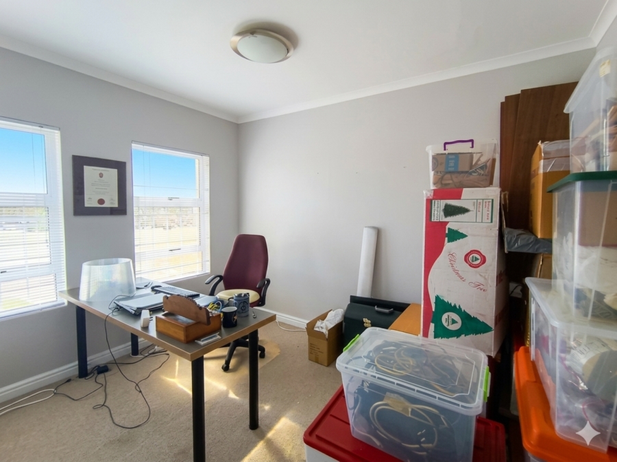 3 Bedroom Property for Sale in Paradise Western Cape